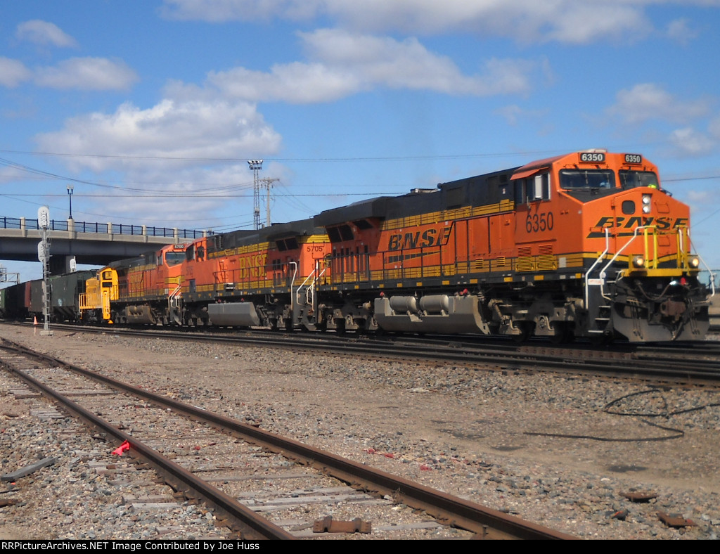 BNSF 6350 East